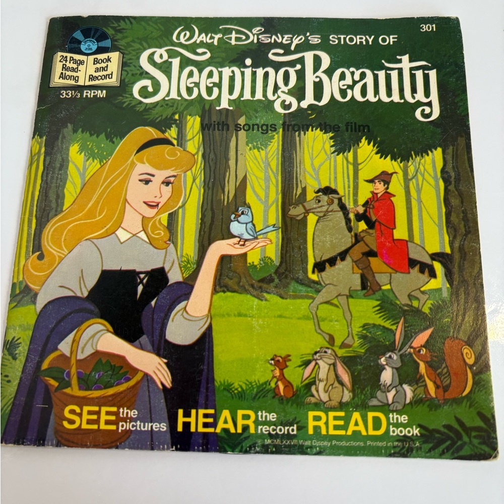 Lot of 2 Vintage Disney Read-Along Books• Sleeping Beauty + Valentine La Baleine - Picture 6 of 8